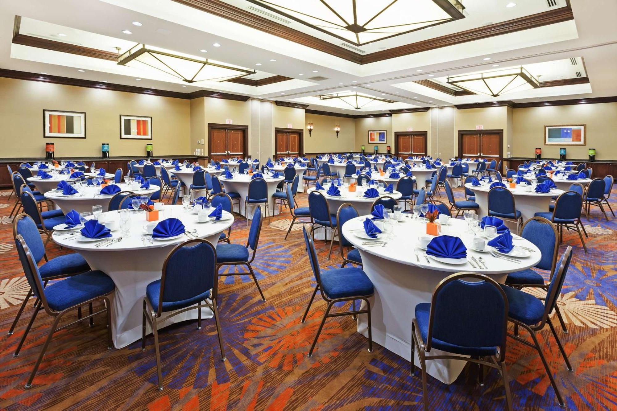 Hilton Garden Inn Midland Exterior photo