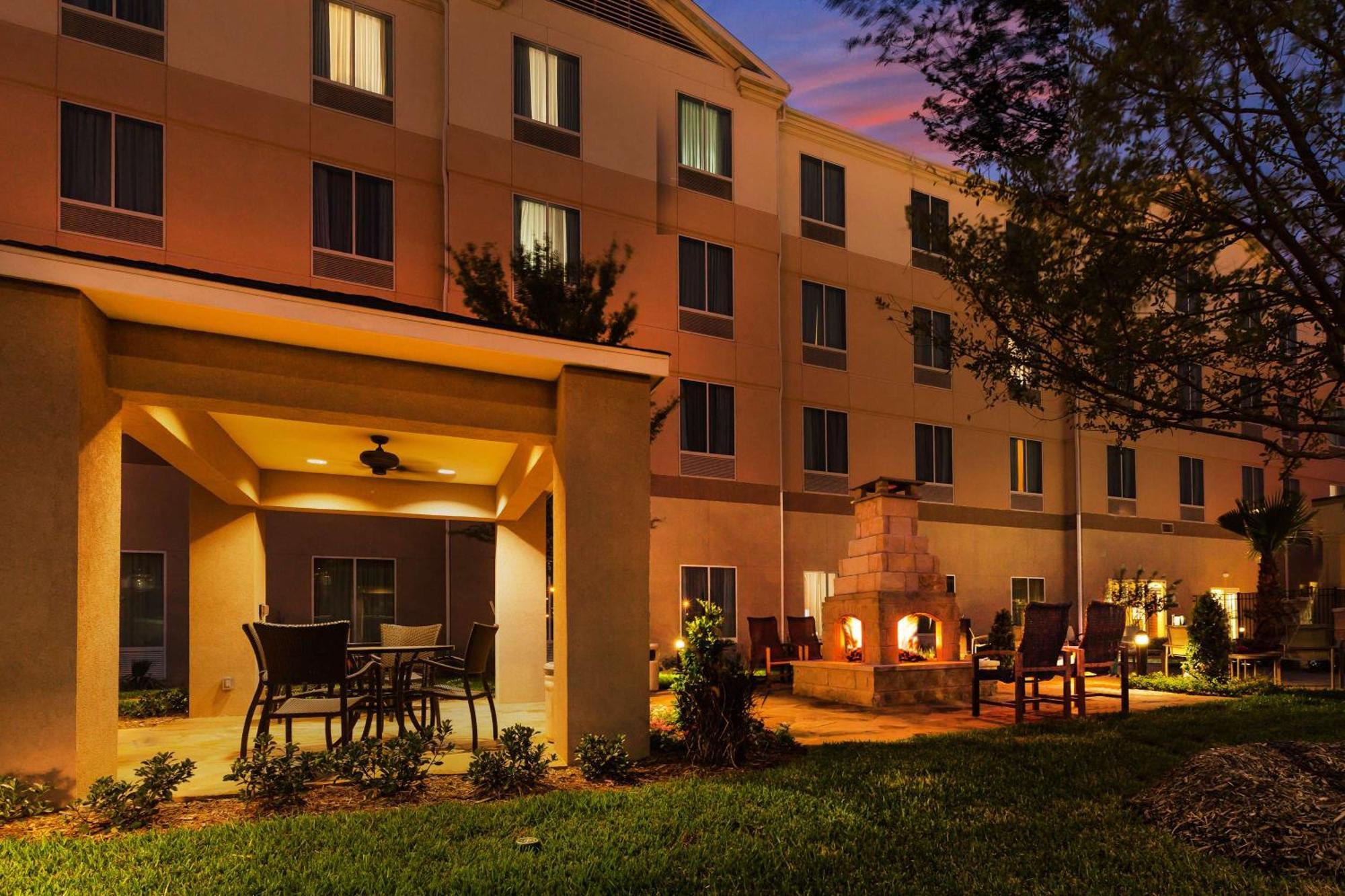 Hilton Garden Inn Midland Exterior photo