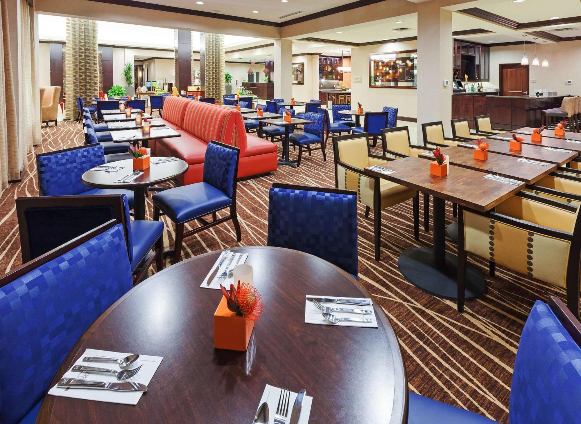 Hilton Garden Inn Midland Exterior photo